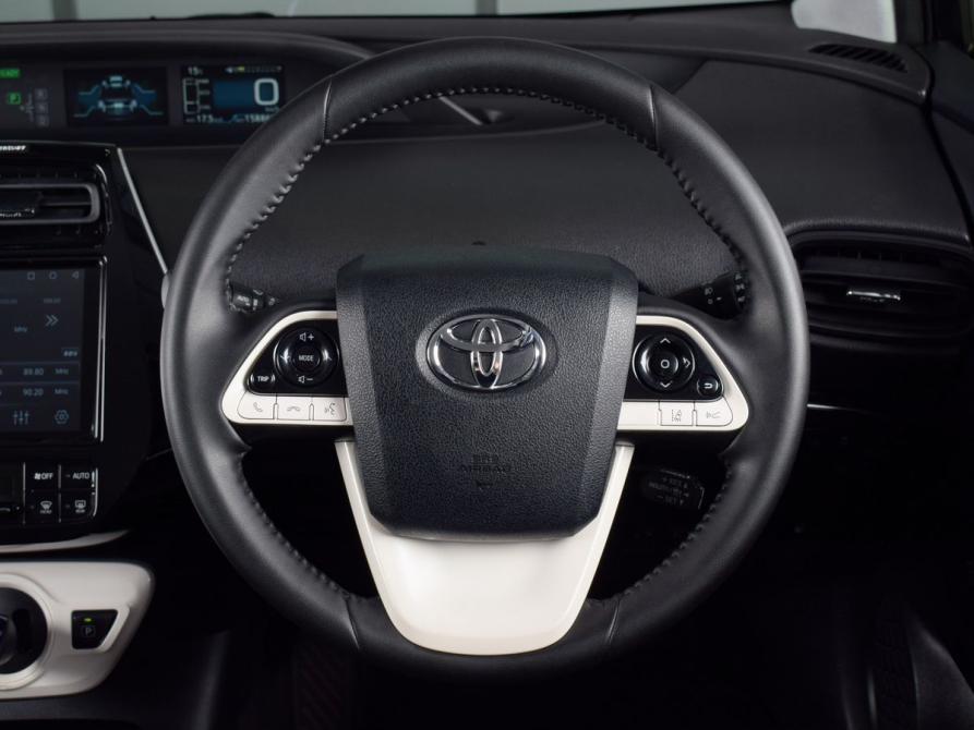 Toyota Prius IV (XW50) Кемерово  - изображение 12