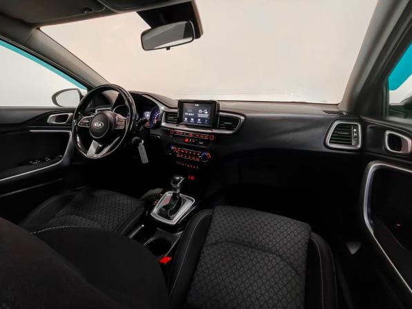 Kia Ceed III с пробегом 2019 года, цена 1 712 000 рублей, 89571 км, универсал, Автокод Объявления