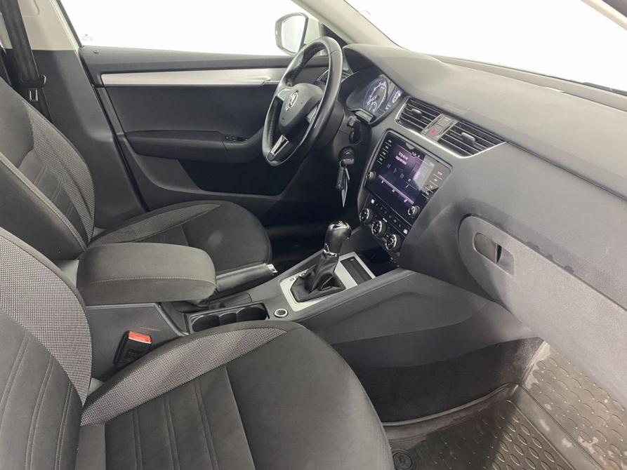 Skoda Octavia III (A7) Рестайлинг Санкт-Петербург  - изображение 14