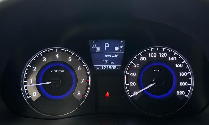 Hyundai Solaris I с пробегом 2013 года, цена 795 000 рублей, 121804 км, седан, Автокод Объявления