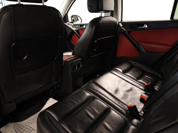 Volkswagen Tiguan I Рестайлинг с пробегом 2013 года, цена 1 350 000 рублей, 130503 км, внедорожник, Автокод Объявления
