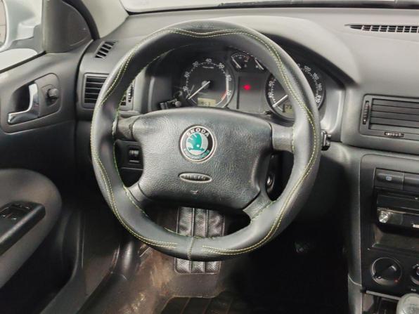 Skoda Octavia I (A4) Рестайлинг с пробегом 2008 года, цена 525 000 рублей, 235860 км, лифтбек, Автокод Объявления