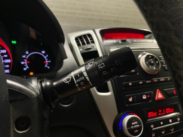 Kia Ceed I Рестайлинг с пробегом 2011 года, цена 835 000 рублей, 173700 км, хэтчбек, Автокод Объявления