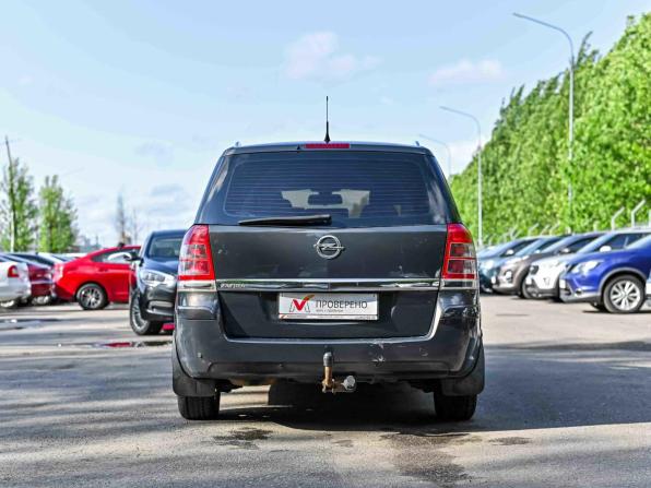 Opel Zafira B Рестайлинг с пробегом 2013 года, цена 812 000 рублей, 177678 км, минивэн, Автокод Объявления