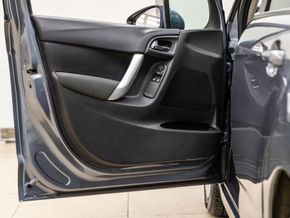 Citroen C3 II с пробегом 2010 года, цена 528 000 рублей, 162982 км, хэтчбек, Автокод Объявления