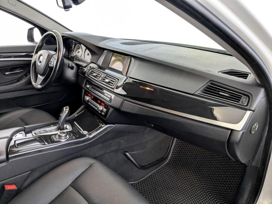 BMW 5 серии VI (F10/F11/F07) Рестайлинг Санкт-Петербург  - изображение 11