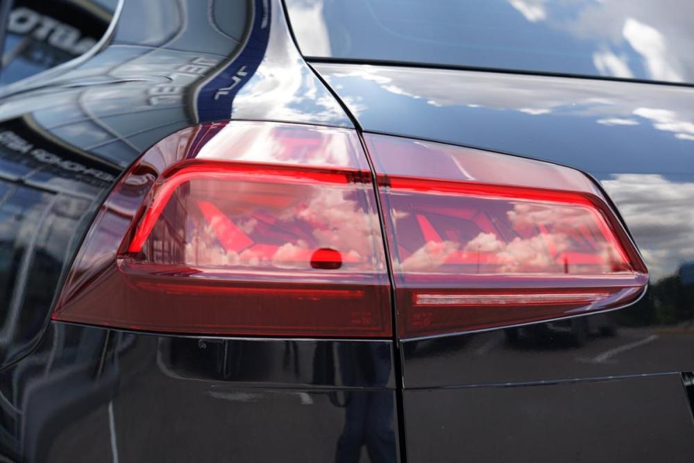 Volkswagen Touareg II Рестайлинг Крым  - изображение 28