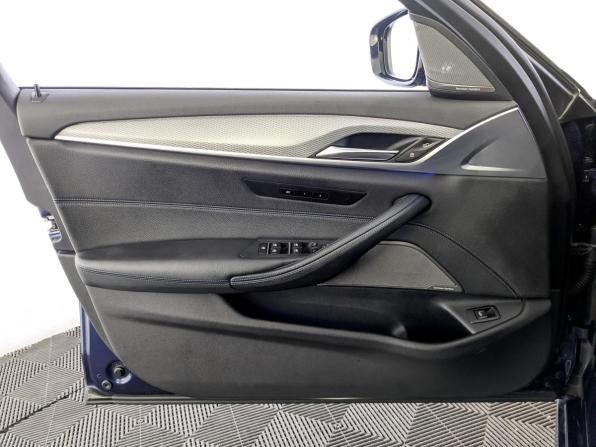 BMW 5 серии VII (G30/G31/G38) с пробегом 2019 года, цена 3 150 000 рублей, 200523 км, седан, Автокод Объявления