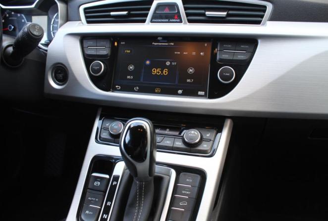 Geely Atlas I с пробегом 2018 года, цена 1 547 000 рублей, 92089 км, внедорожник, Автокод Объявления