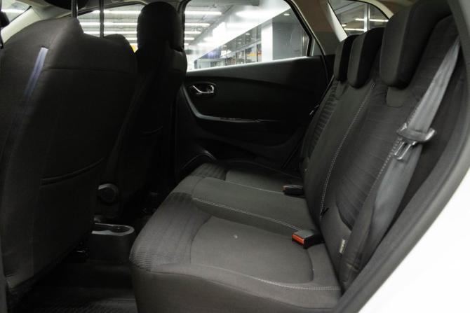 Renault Kaptur I с пробегом 2019 года, цена 1 269 000 рублей, 125689 км, внедорожник, Автокод Объявления