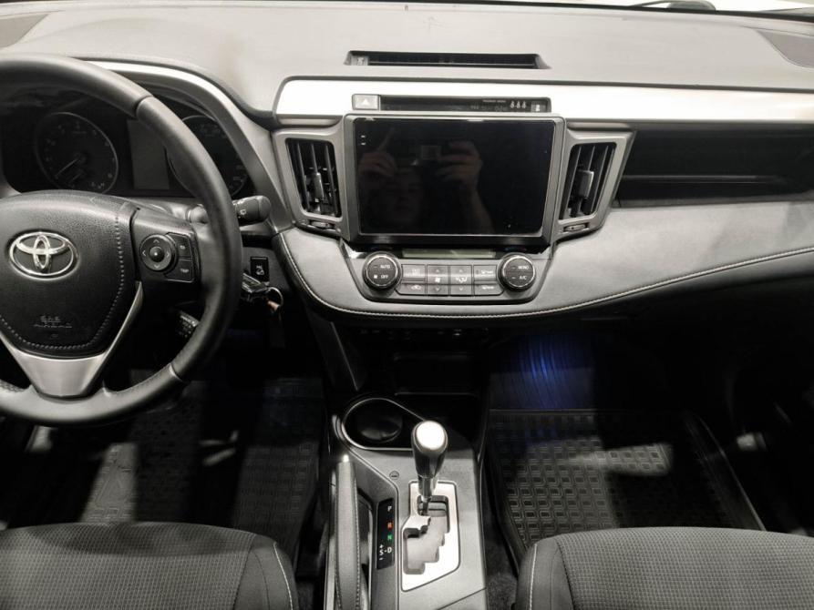 Toyota RAV4 IV (XA40) Рестайлинг Казань  - изображение 18