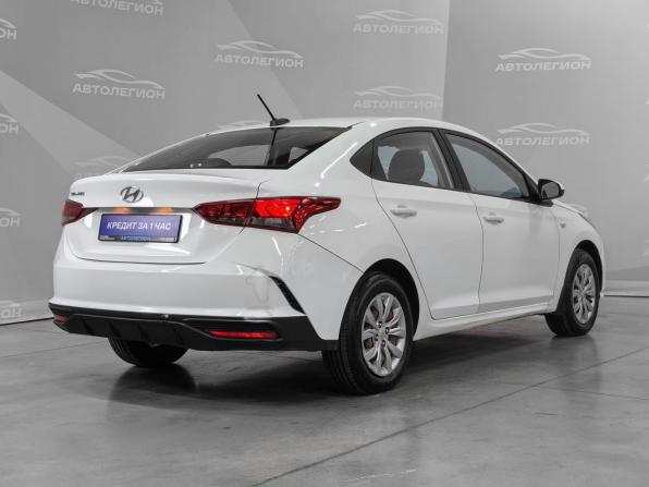 Hyundai Solaris II Рестайлинг с пробегом 2020 года, цена 830 000 рублей, 149000 км, седан, Автокод Объявления