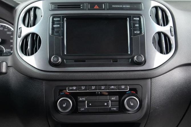 Volkswagen Tiguan I Рестайлинг с пробегом 2012 года, цена 1 449 000 рублей, 190000 км, внедорожник, Автокод Объявления