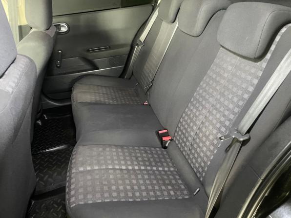 Renault Megane II Рестайлинг с пробегом 2007 года, цена 375 000 рублей, 265109 км, седан, Автокод Объявления