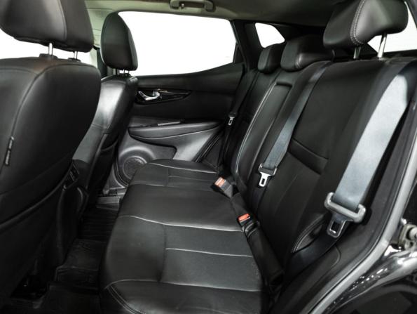 Nissan Qashqai II с пробегом 2018 года, цена 1 679 700 рублей, 145513 км, внедорожник, Автокод Объявления