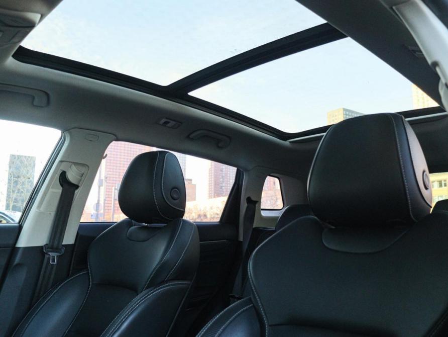 Geely Atlas Pro Москва  - изображение 13