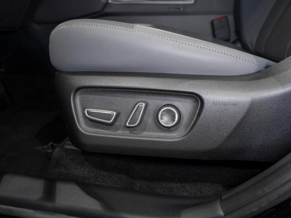 Toyota RAV4 VI (XA60) с пробегом 2026 года, цена 4 360 000 рублей, 30 км, внедорожник, Автокод Объявления