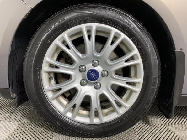 Ford Focus III с пробегом 2013 года, цена 779 000 рублей, 193273 км, седан, Автокод Объявления