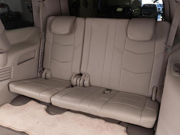Cadillac Escalade IV с пробегом 2016 года, цена 3 070 000 рублей, 226176 км, внедорожник, Автокод Объявления