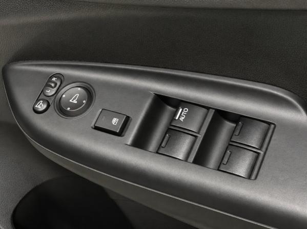 Honda Fit III с пробегом 2016 года, цена 1 050 000 рублей, 79300 км, хэтчбек, Автокод Объявления