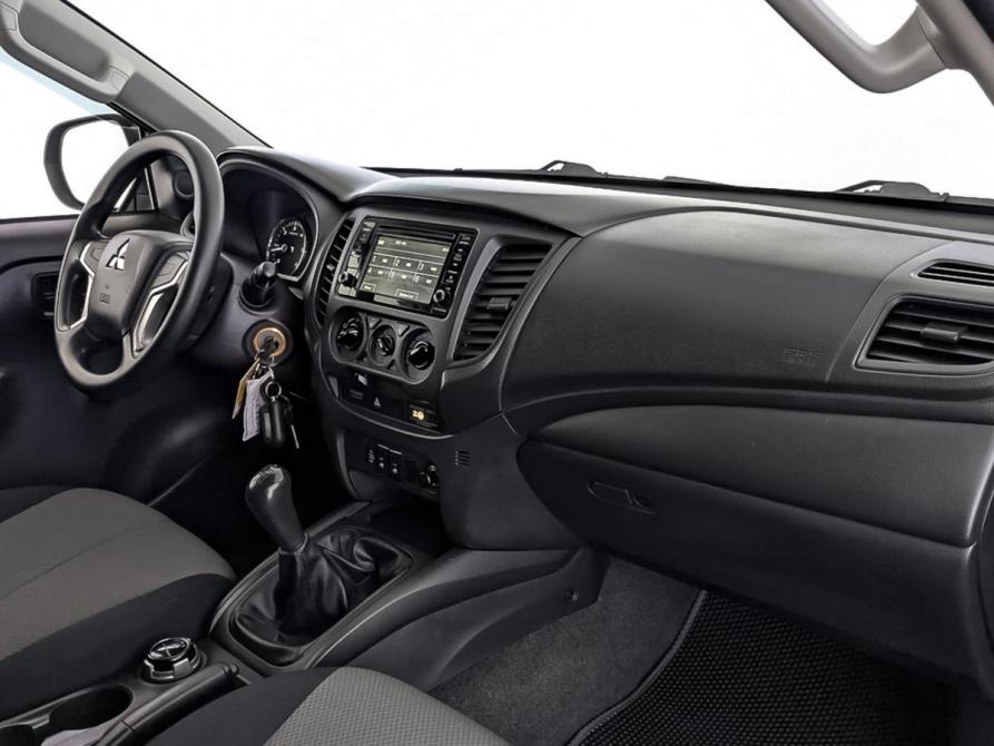 Mitsubishi L200 V Москва  - изображение 13
