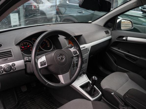 Opel Astra H Рестайлинг с пробегом 2011 года, цена 595 000 рублей, 191962 км, хэтчбек, Автокод Объявления