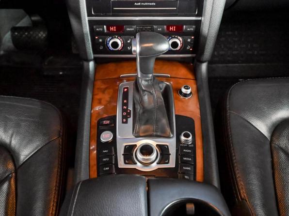 Audi Q7 I (4L) Рестайлинг с пробегом 2015 года, цена 2 300 000 рублей, 161708 км, внедорожник, Автокод Объявления
