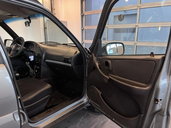 Chevrolet Niva I Рестайлинг с пробегом 2013 года, цена 625 000 рублей, 86661 км, внедорожник, Автокод Объявления