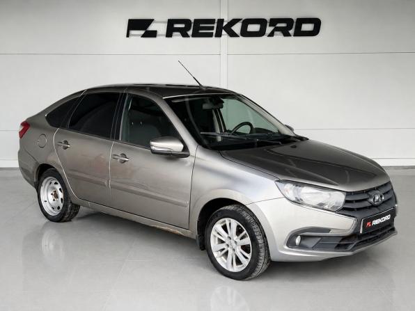 Lada (ВАЗ) Granta I Рестайлинг с пробегом 2019 года, цена 789 000 рублей, 136248 км, хэтчбек, Автокод Объявления