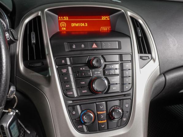 Opel Astra J с пробегом 2012 года, цена 859 000 рублей, 152227 км, хэтчбек, Автокод Объявления