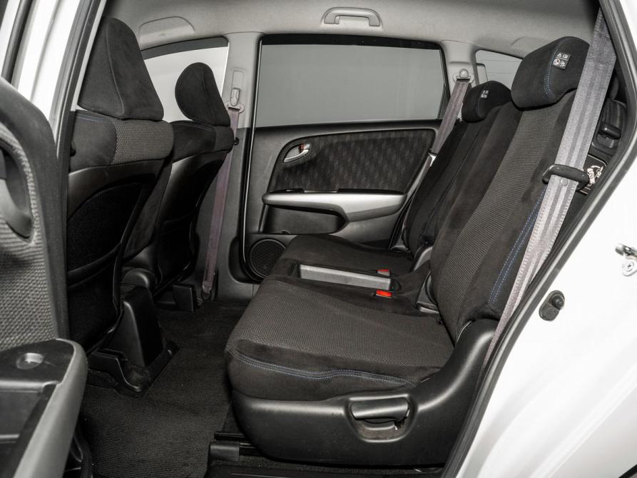 Honda Stream II Рестайлинг Иркутск  - изображение 7