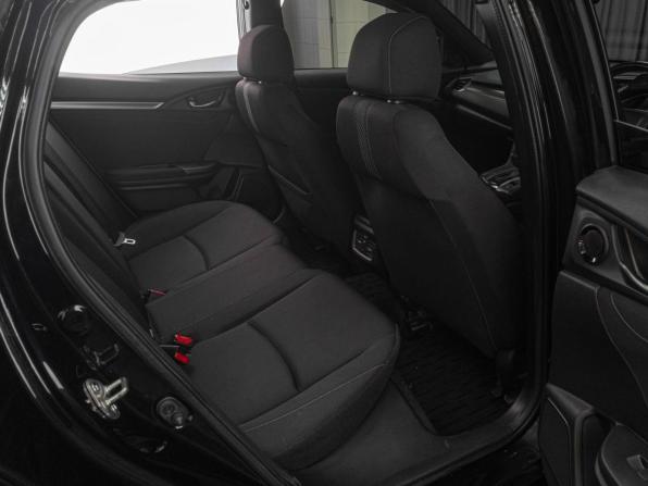 Honda Civic X с пробегом 2018 года, цена 2 199 000 рублей, 124229 км, хэтчбек, Автокод Объявления