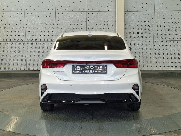 Kia Cerato IV с пробегом 2022 года, цена 1 999 000 рублей, 97881 км, седан, Автокод Объявления