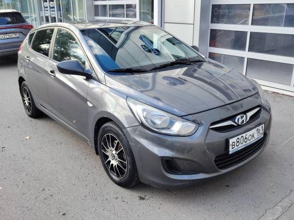 Hyundai Solaris I с пробегом 2012 года, цена 598 000 рублей, 275889 км, хэтчбек, Автокод Объявления