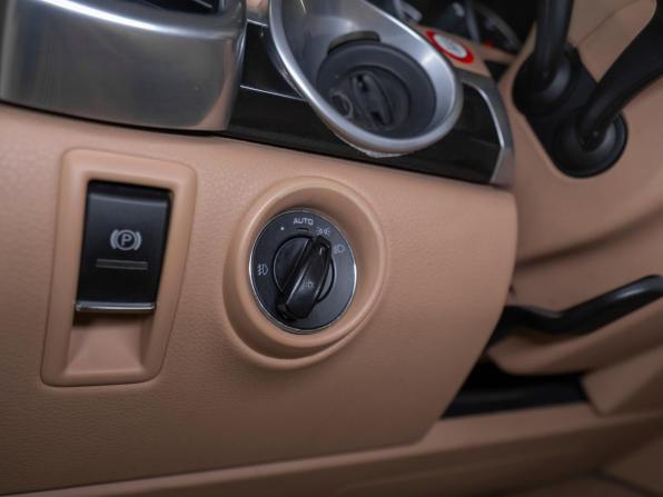 Porsche Cayenne II (958) с пробегом 2011 года, цена 1 895 000 рублей, 248920 км, внедорожник, Автокод Объявления