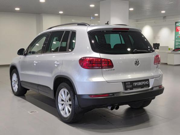 Volkswagen Tiguan I Рестайлинг с пробегом 2016 года, цена 1 330 000 рублей, 194506 км, внедорожник, Автокод Объявления