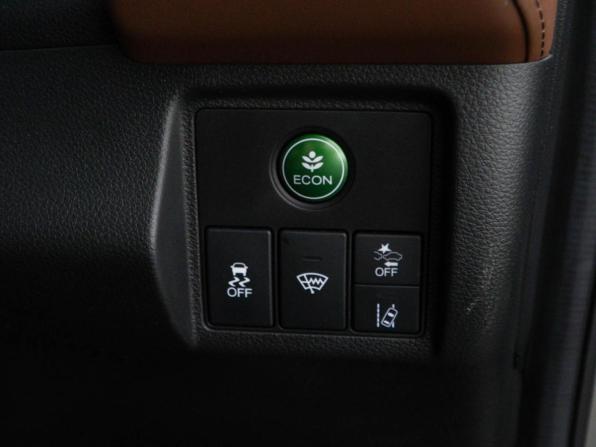 Honda Vezel I Рестайлинг с пробегом 2020 года, цена 2 332 046 рублей, 29923 км, внедорожник, Автокод Объявления