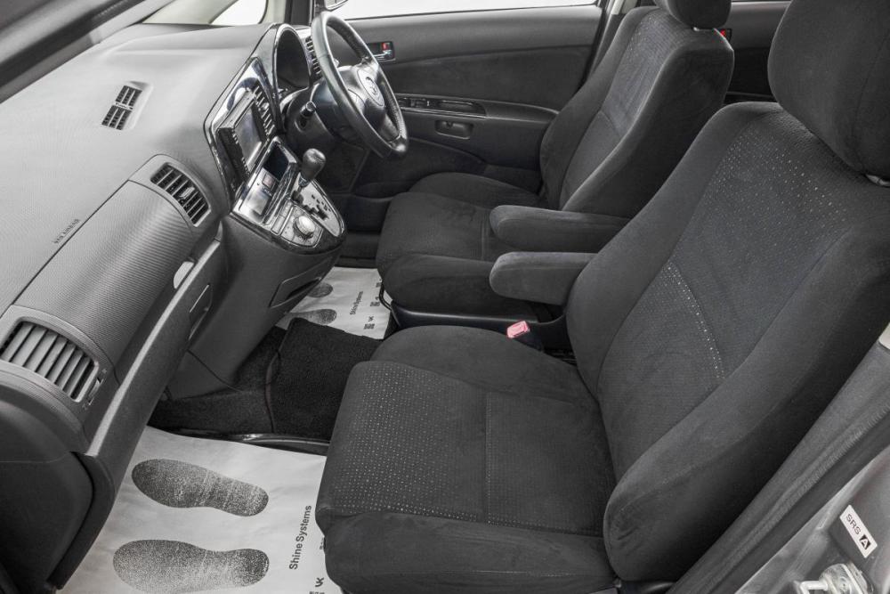 Toyota Wish I Рестайлинг Барнаул  - изображение 17