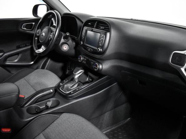 Kia Soul III с пробегом 2020 года, цена 1 850 000 рублей, 40169 км, хэтчбек, Автокод Объявления