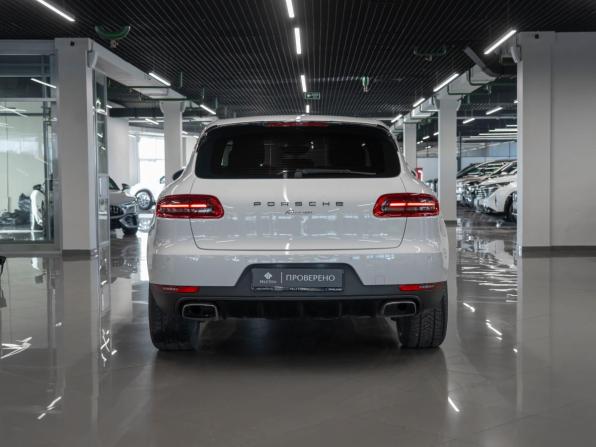 Porsche Macan I с пробегом 2016 года, цена 3 050 000 рублей, 102352 км, внедорожник, Автокод Объявления