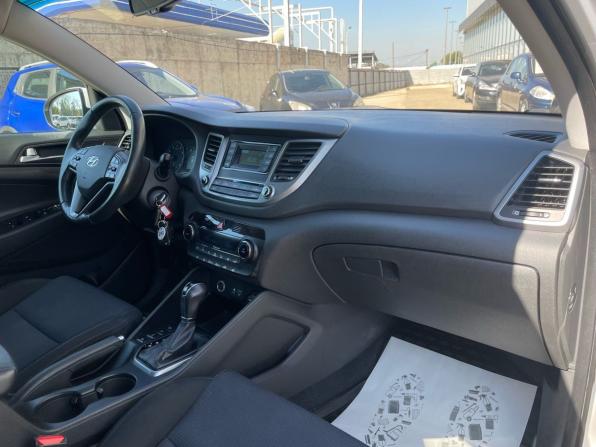 Hyundai Tucson III с пробегом 2016 года, цена 1 700 000 рублей, 145000 км, внедорожник, Автокод Объявления