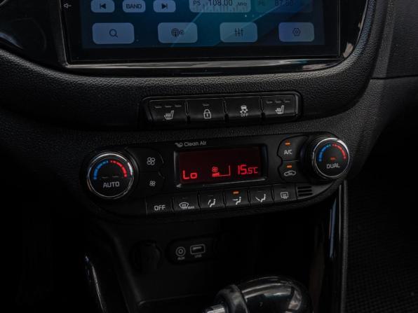 Kia Ceed II Рестайлинг с пробегом 2017 года, цена 1 370 000 рублей, 166832 км, универсал, Автокод Объявления