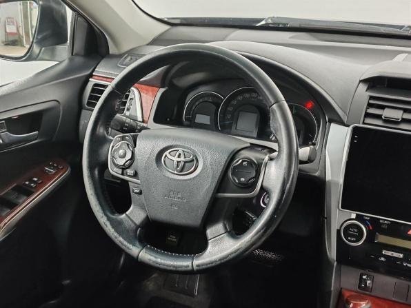 Toyota Camry VII (XV50) с пробегом 2013 года, цена 1 349 000 рублей, 291329 км, седан, Автокод Объявления