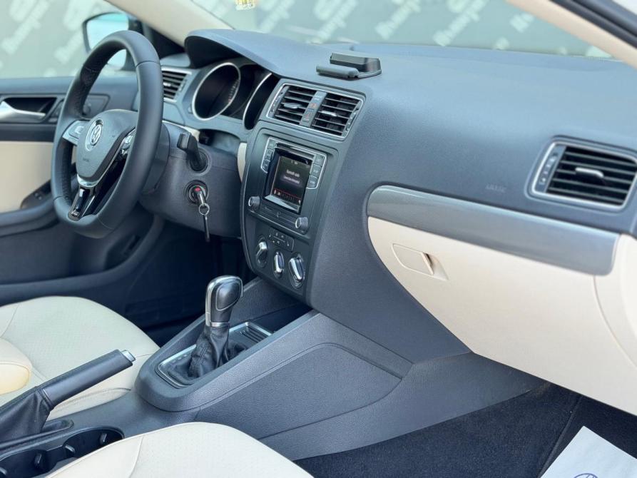 Volkswagen Jetta VI Рестайлинг Краснодар  - изображение 22