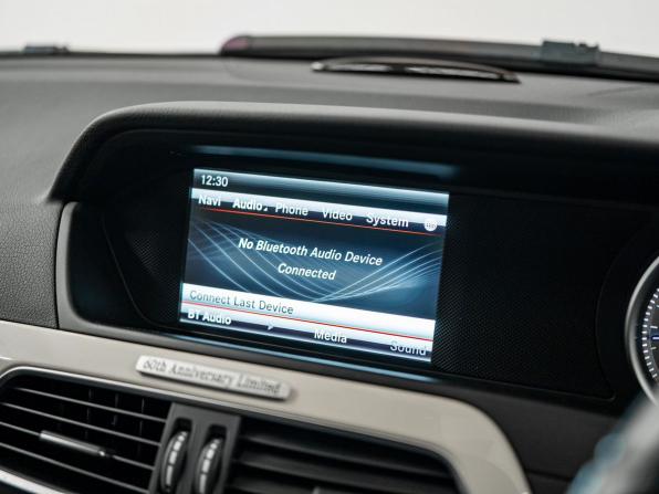 Mercedes-Benz C-Класс III (W204) Рестайлинг с пробегом 2012 года, цена 1 385 000 рублей, 70100 км, седан, Автокод Объявления