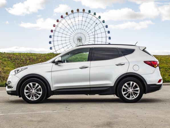 Hyundai Santa Fe III Рестайлинг с пробегом 2016 года, цена 2 250 000 рублей, 146627 км, внедорожник, Автокод Объявления