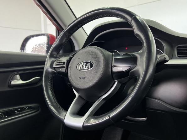 Kia Rio IV с пробегом 2018 года, цена 1 279 000 рублей, 149614 км, хэтчбек, Автокод Объявления
