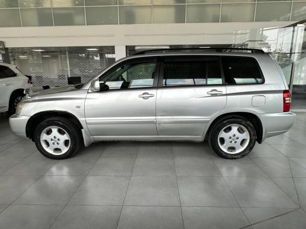 Toyota Kluger I (XU20) с пробегом 2001 года, цена 895 000 рублей, 265000 км, внедорожник, Автокод Объявления
