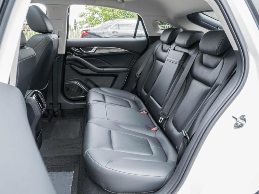 FAW Bestune B70 I Рестайлинг Ставрополь  - изображение 9