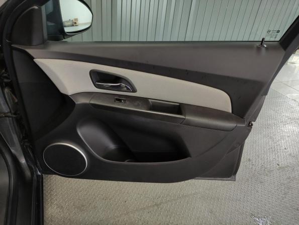 Chevrolet Cruze I Рестайлинг с пробегом 2012 года, цена 577 000 рублей, 218863 км, седан, Автокод Объявления